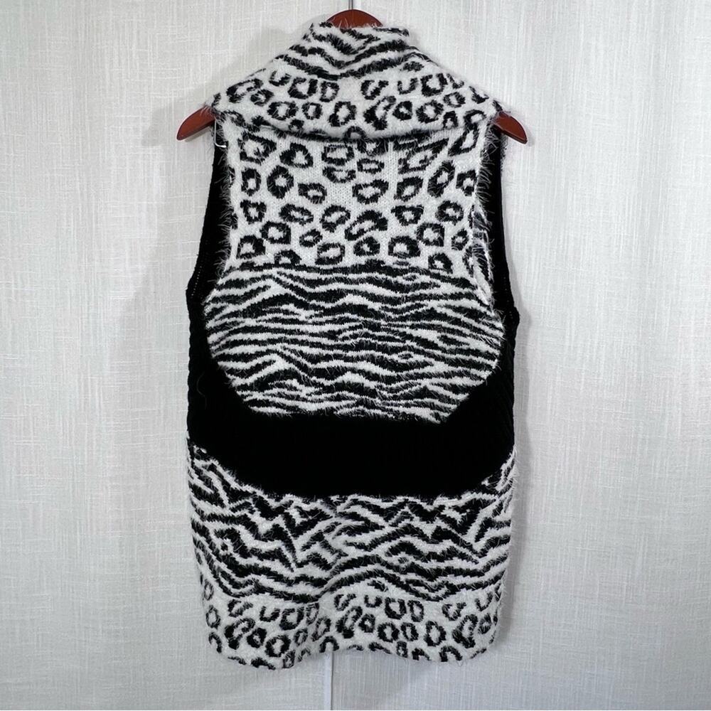 Spense Fuzzy Animal Print Soft Swag Sweater Vest Cardigan Size LP - Picture 8 of 12